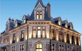 Privilodges Chateau Perrin
