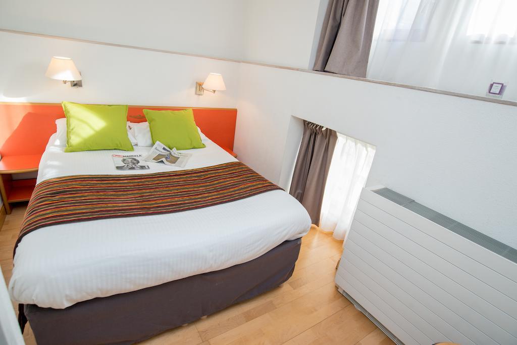 Privilodges Chateau Perrin Grenoble Esterno foto