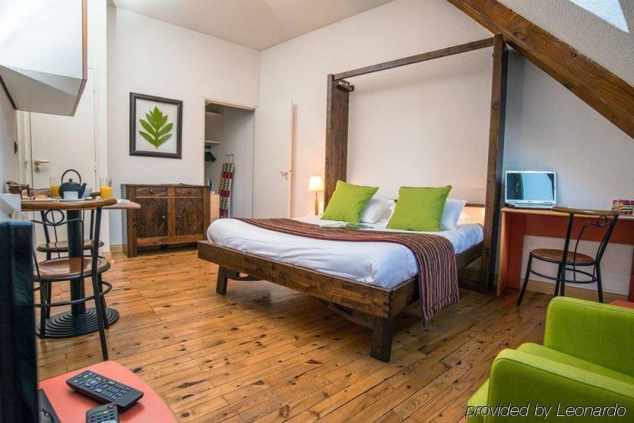 Privilodges Chateau Perrin Grenoble Esterno foto